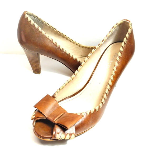 Franco Sarto Flicker Leather Laced Edge Peep Toe Heel l Size 8 M l Tan Cream - Picture 1 of 13